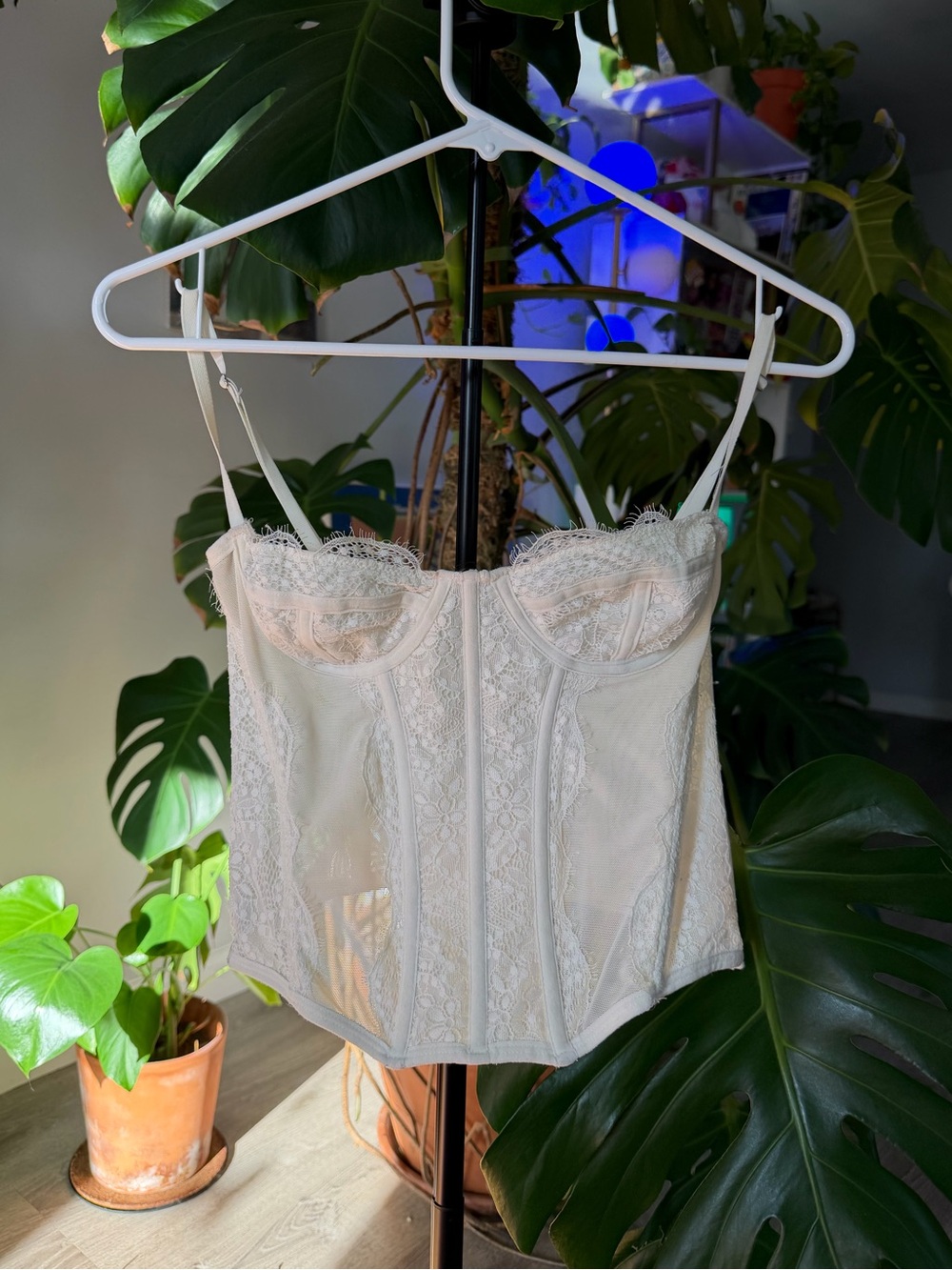 Urban Outfitters ivory cream Lace corset Bustier bralette Top